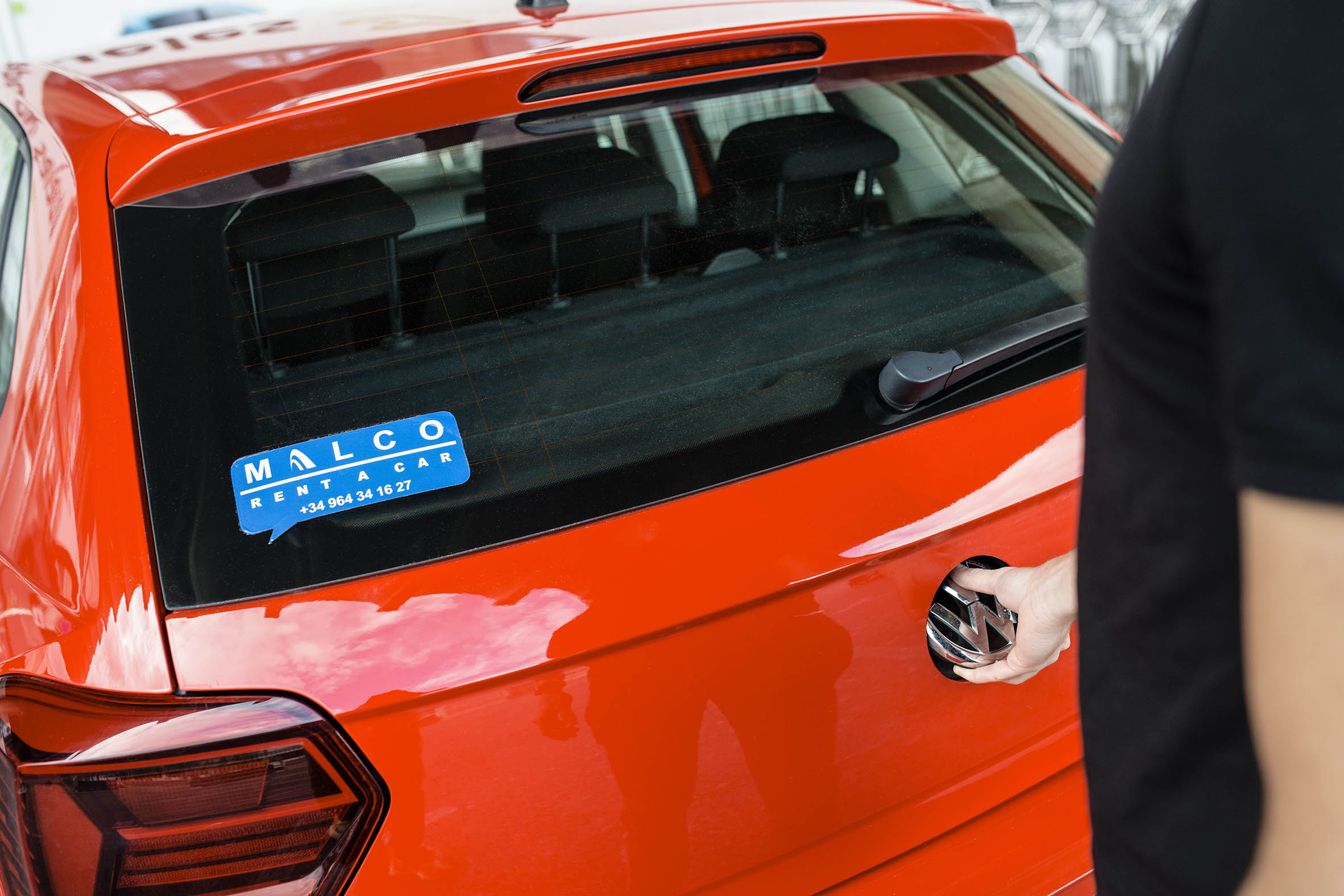 ECO vehicles: hybrid and plug-in range for city and business use